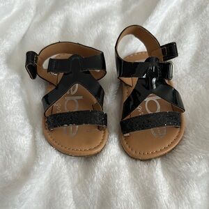 Bebe Black and Tan Sandals Classic Comfort